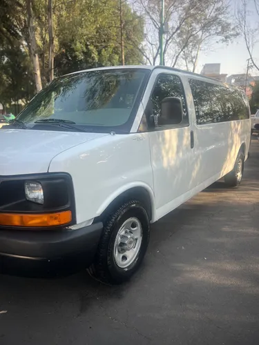 Chevrolet Express 6.0ls C 15 Pas At
