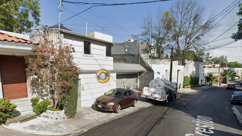 Casa En Jardines Del Pedregal Álvaro Obregón Cdmx. Remates Exclusivos, Tu Nuevo Hogar Te Espera.