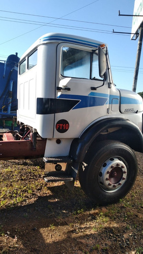 Imagem 4 de 14 de Caminhão Mb 2220 6x4 Pneus Sem Câmara No Chassis Ano 1988