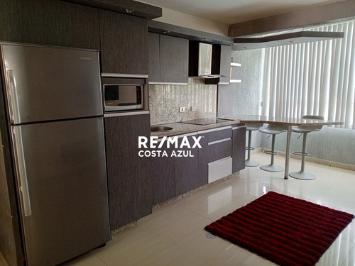 Remax Vende Apartamento Listo Para Disfrutar En El Conjunto Villas Del Puerto En Tucacas.