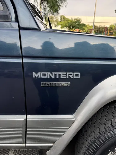 Mitsubishi Montero 2.6 L042 Cabinado