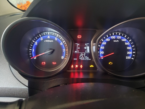 Hyundai Hb20s 2015 1.6 Comfort Plus Flex 4p