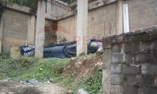 Venta De Terreno Cercado En El Hatillo Yd