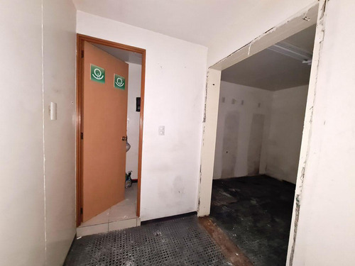 Local U Oficina En Renta Sobre Av. Itzaes | Mérida