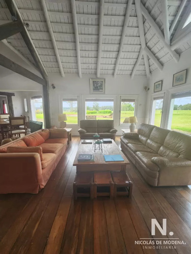Casa De Gran Tamaño En Venta