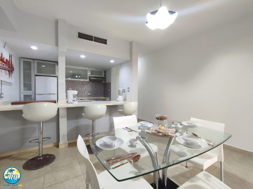 Conjuto Res, Gran Marina Tucacas Hermoso Apartamento En Alquiler Vacacional.