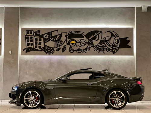 Imagem 3 de 15 de Camaro 6.2 V8 Fifty 2017 16.000km Com Teto E Couro Novissimo