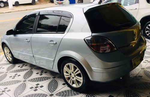 Imagem 14 de 14 de Chevrolet Vectra Hatch Gt
