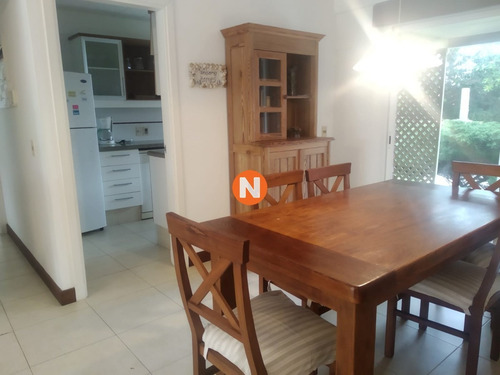 Apartamento En Venta Y Alquiler, , Punta Del Este, 2 Dormitorios.- Ref: 6764