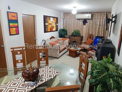 Apartamento En Venta Urbanizacion Cagua Residencias Codazzi 25-20074 Jecg