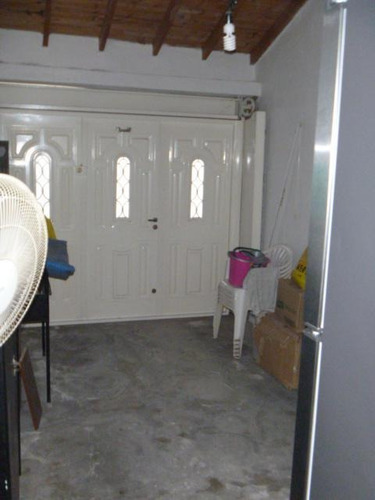 Imagen 23 de 28 de Casa Con Lote Interno- Lanús Oeste