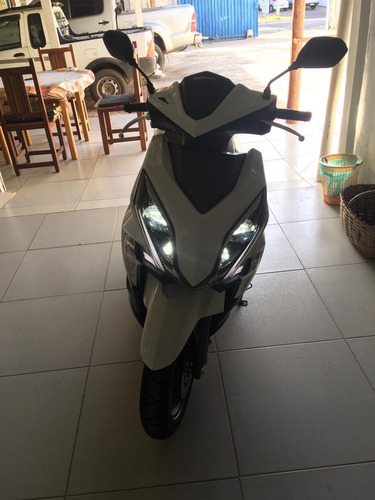 Imagem 5 de 6 de Honda Elite