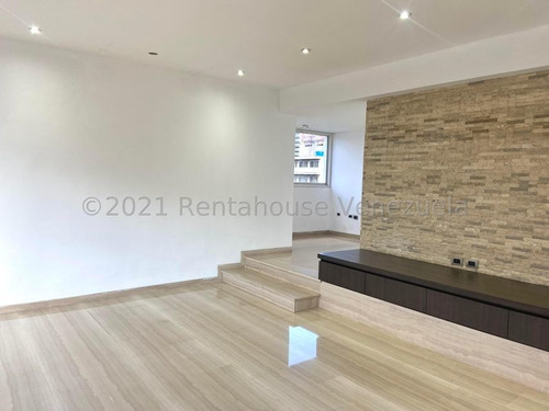 Imagen 2 de 21 de Apto En Venta En Campo Alegre 21-26936 Carolina Fermoso 0424 2083128