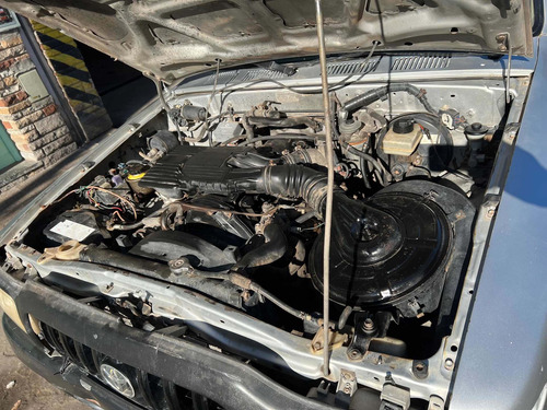 Imagen 10 de 10 de Toyota Hilux 3.0 4x4