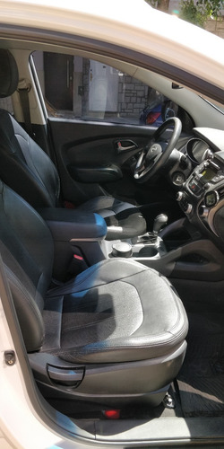 Hyundai Tucson 2.0 A/t 4×2 Facelift + Cuero Y Cámara Trasera