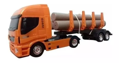 Miniatura Caminhão Brinquedo Infantil Iveco Tora De Madeira