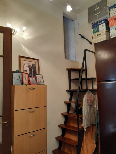 Ph 2 Ambientes Primer Piso Con Entrepiso Sobre Av Vieytes Barracas Venta