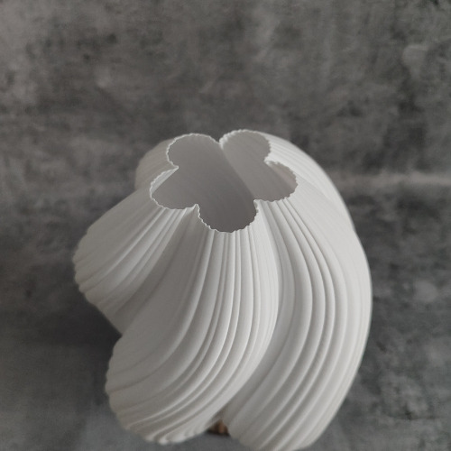 Lampara De Mesa - Velador 3d, Pragma Bodhi Bronce Y Negro Blanco