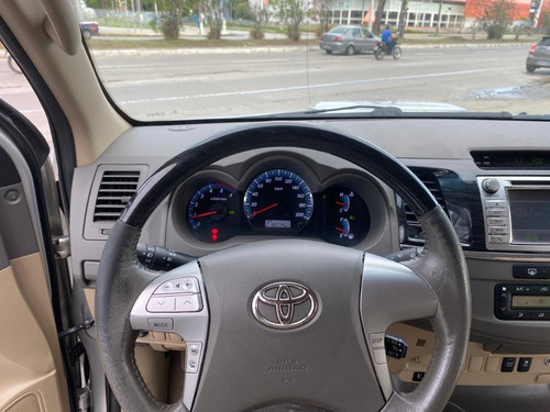 Toyota Sw4 2013 3.0 Srv 5l 4x4 Aut. 5p