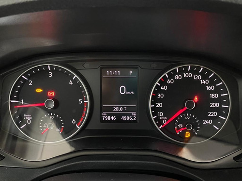 Imagem 8 de 13 de Volkswagen Amarok 2.0 Cd 4x4 Comfortline (aut)