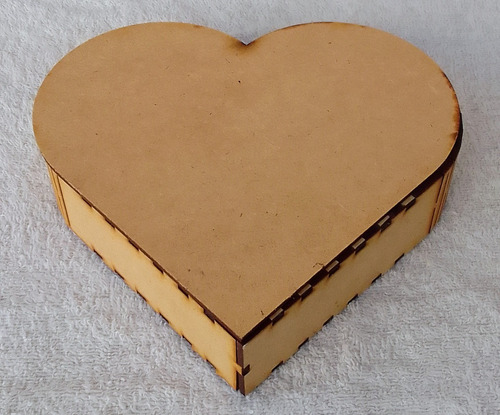 Caja Fibrofacil Corazon De 17x17x4 Cm Bombones X 2 Un. 