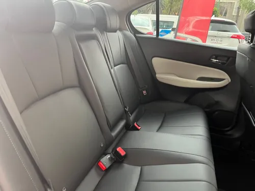 Honda City 1.5 Touring At