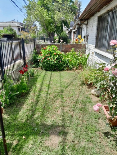 Casa 3d/1b Cerca Portal Ñuñoa Y Nueva Linea Metro