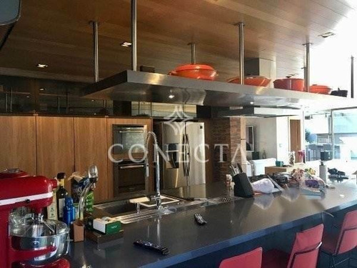 Imagem 13 de 29 de Alphaville 01 | Casa Alto Padrão | Estilo Moderno E Contemporâneo | 4 Suítes | Sauna | Piscina - Cnc1261