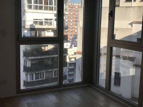 Imagen 21 de 29 de View Point. 3 Dorm Suite 2 Coch Vista Al Rio Venta O Alquiler