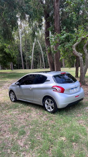 Peugeot 208 1.2 Active 5p