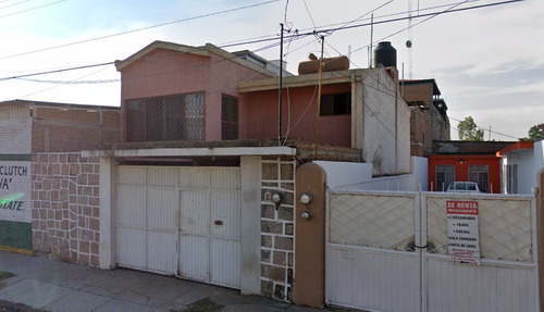 Casa En Remate Bancario En Profra. Guadalupe Patoni, Col. Del Maestro, Durango, Dgo (60% Descuento, Única Oportunidad, Sólo Pago De Contado En 2 Cuotas) ¡gran Oportunidad De Inversión! - Sk12