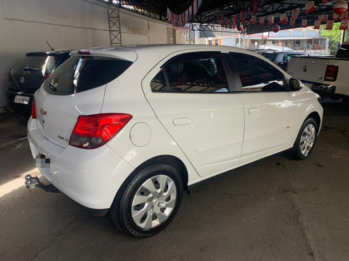 Chevrolet Onix Lt Automático