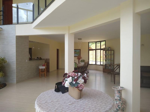 Imagem 6 de 15 de Sítio Para Venda Em Pinhalzinho, Rosa Mendes, 6 Dormitórios, 6 Suítes, 7 Banheiros, 4 Vagas - 5882_2-840057