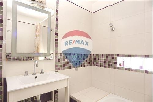 Venta Casa Devoto 4 Amb. Jardín, Pileta, Cochera!
