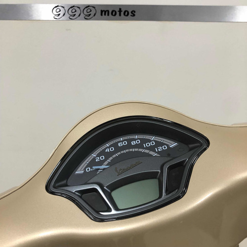 Imagen 9 de 15 de Piaggio Vespa Elegante 150 0 Km Scooter Retro Ahora 12 18