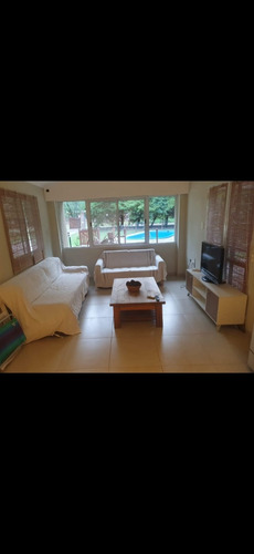 Hermosa Casa Quinta. Inmejorable Entorno. Barrio Super Tranquilo 15 Min Del Centro. Consultas Al 3435203070