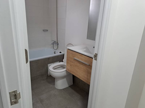 3hab, 2 Baños, Estac Y Bodega - Lo Ovalle Con Gran Avenida