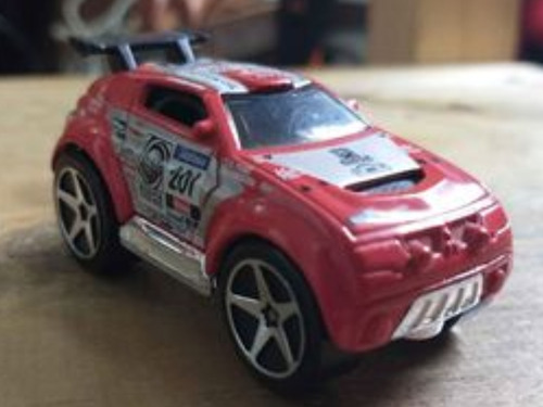 Mitsubishi Pajero Roja Hot Wheels 2004 Loose