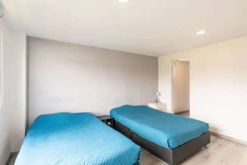 Edificio En Venta En El Tejar. Cod V12493