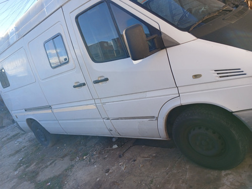 Mercedes Benz Sprinter