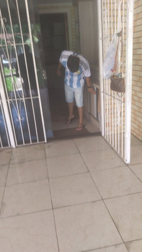 Casa Contruida No Jardim Algarve,atenção;pode Ser Financiada Direto Com O Proprietario,aceita Carro Ou Moto Como Parte Do Pagamento,propostas Desde Que Fiquem Bem ,para Os Dois Lados Serão Analizadas.