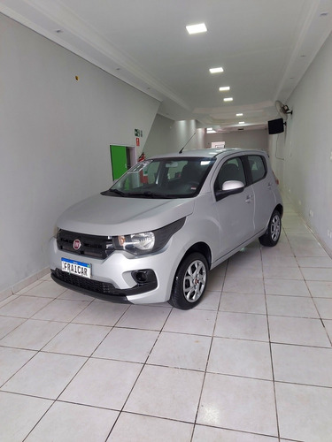 Imagem 2 de 11 de Fiat Mobi 2017 1.0 Like Flex 5p