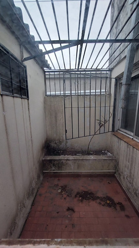 Lote Con Geriatrico Chico Construido. 18x65. Zona Semi Industrial. Ituzaingo Sur