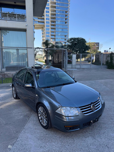 Volkswagen Bora 1.8 Highline T 180cv Cuero