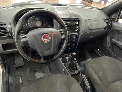 Imagem 11 de 12 de Fiat Strada 2018 1.4 Hard Working Flex 2p