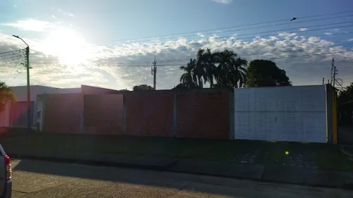 Dos Lotes En El Mejor Barrio De San Martin Meta Con Escritura