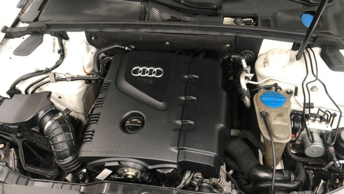 Imagen 13 de 15 de Audi A4 1.8 T Luxury S-tronic Quattro Dsg 2009