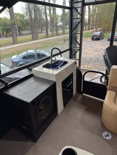 Ponton Victoria Drakkar 26 Triton