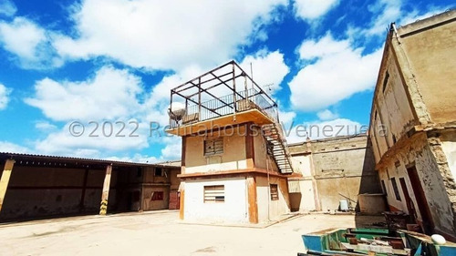 Imagen 6 de 6 de Oportunidad: Galpón De 504mts2, Ubicado En El Centro De La Ciudad; Av. Ramón Ruiz Polanco (punto Fijo).#22-17692.