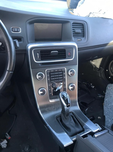 Volvo S60 2.0 T5 Momen 2016 - Sucata Para Venda De Peças